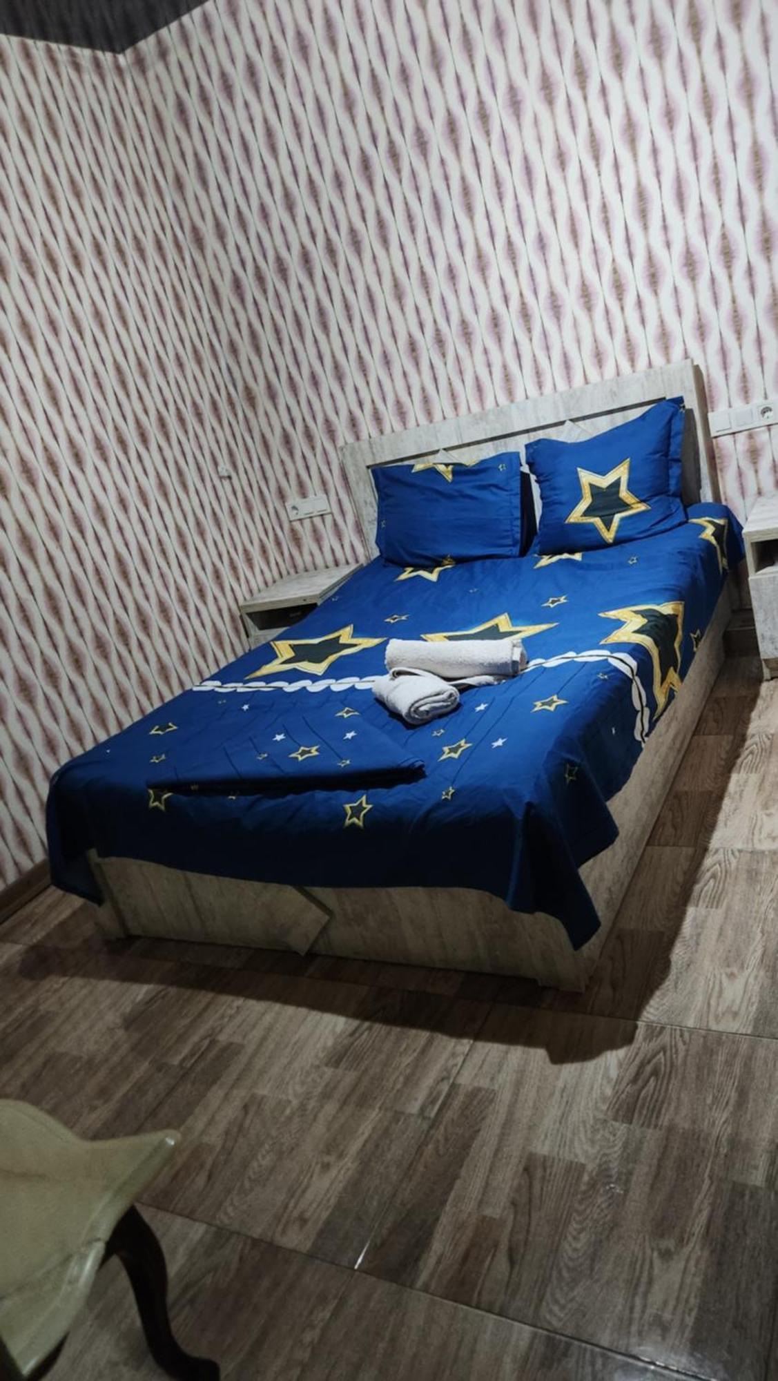 Hotel ,,Mega" Тбілісі Екстер'єр фото